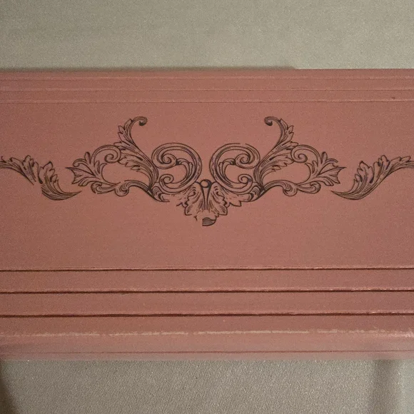 Pink Decorative Box - Picture 5 of 8